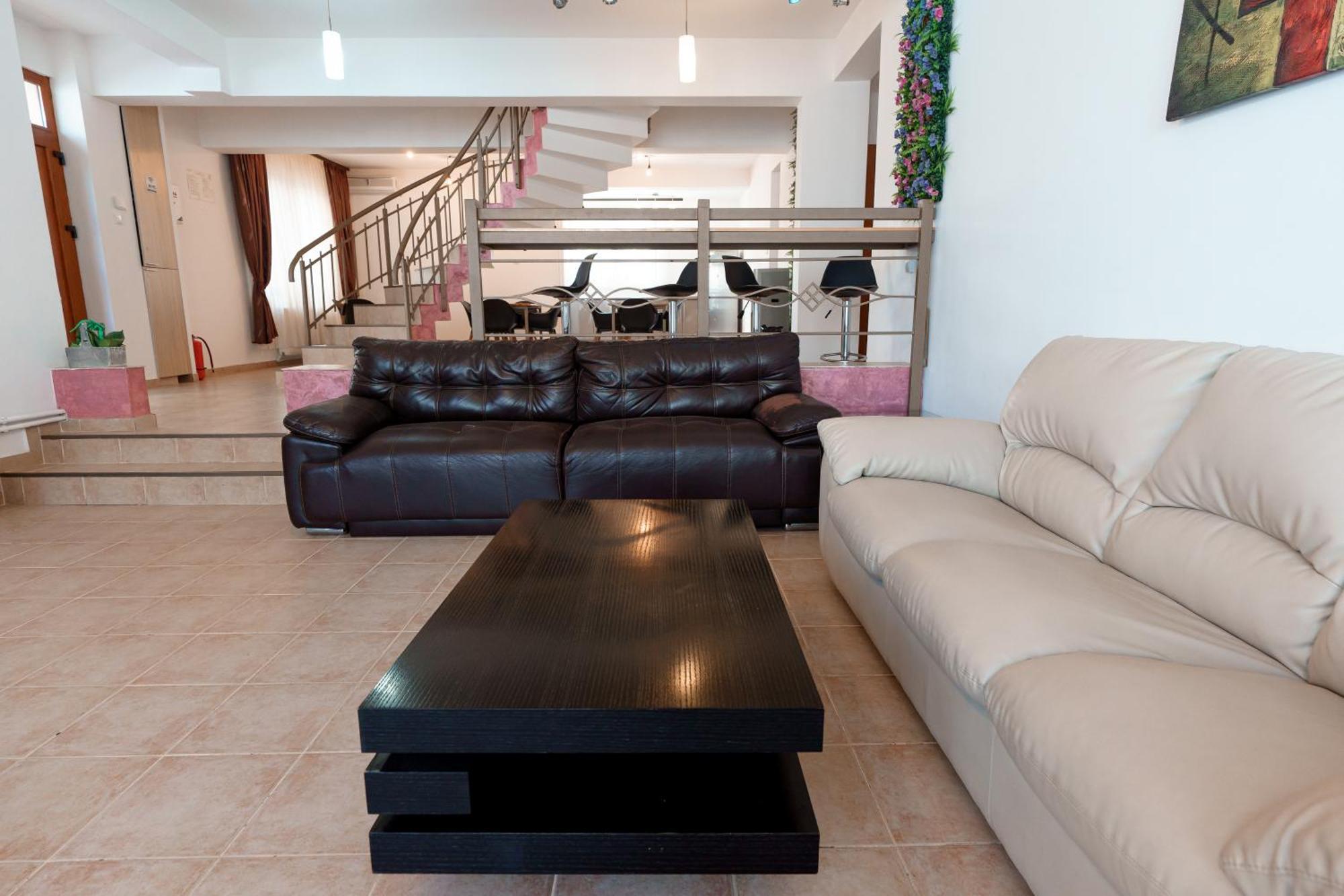 Raluca Hotel Navodari Bagian luar foto