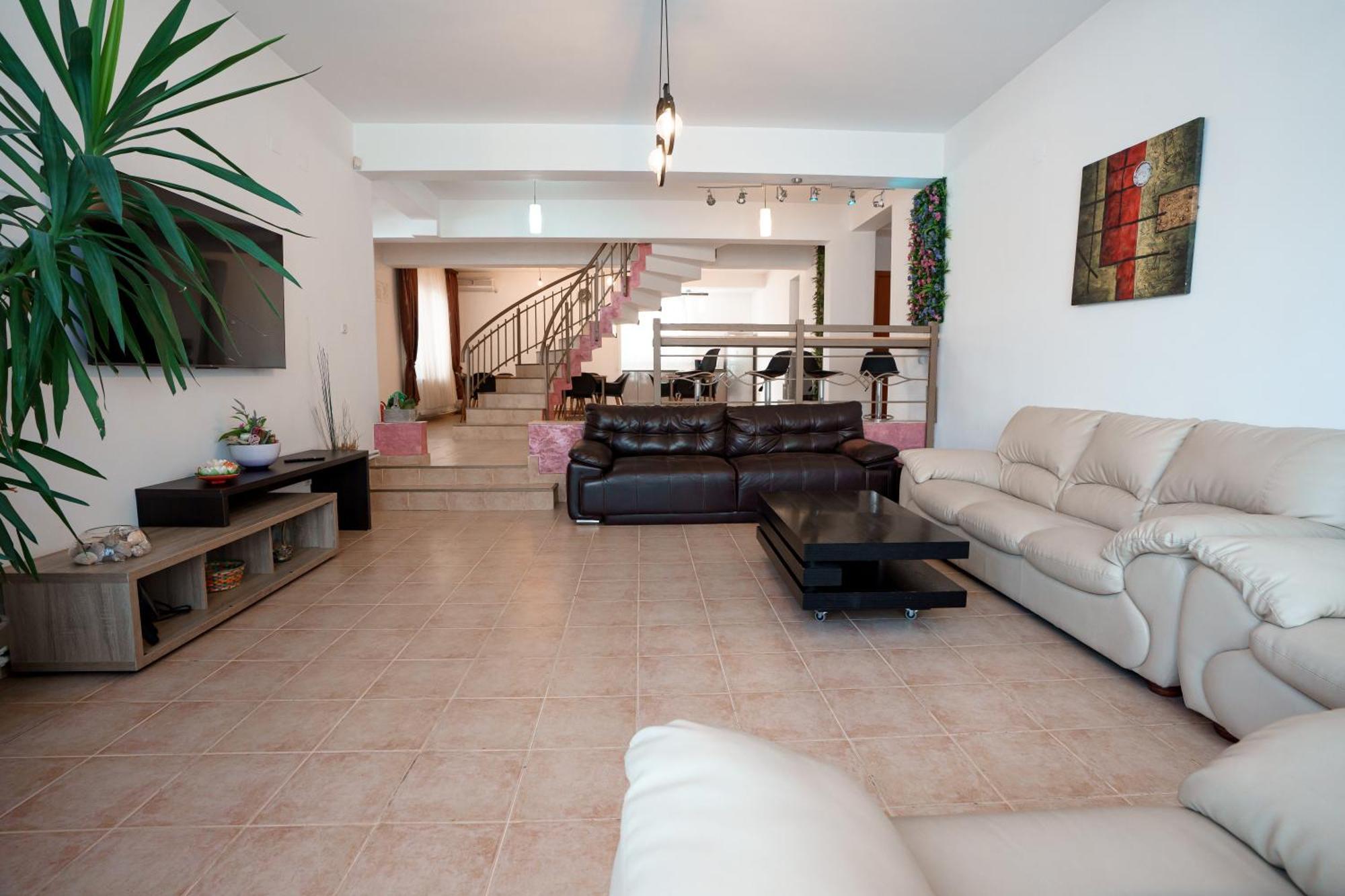Raluca Hotel Navodari Bagian luar foto